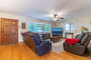 18024 Highland Ave, Homewood, IL 60430 - Photo 7