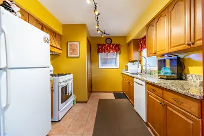 18024 Highland Avenue, Homewood, IL 60430 - Photo 9