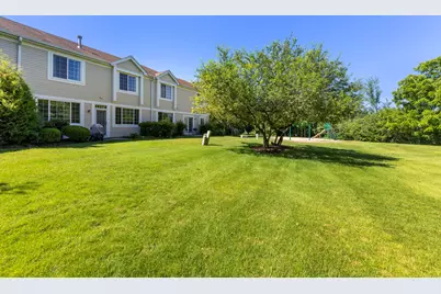 32102 Millard Circle #2, Warrenville, IL 60555 - Photo 23