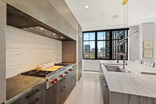 [Address not provided], Chicago, IL 60607 - Photo 9