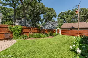 4941 Oakwood Ave, Downers Grove, IL 60515 - Photo 21