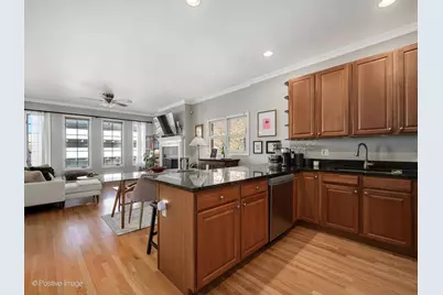 825 W Eastwood Avenue #3E, Chicago, IL 60640 - Photo 3