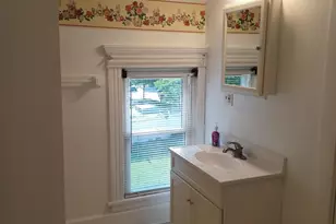 202 N 5th St, Saint Charles, IL 60174 - Photo 29