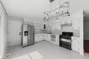 219 Kedvale Ct, Bolingbrook, IL 60440 - Photo 9