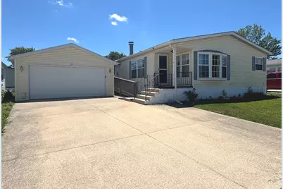 155 Scarlet Drive #155, Manteno, IL 60950 - Photo 1