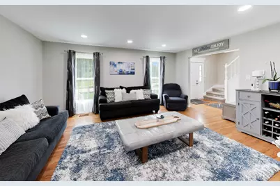 1912 Victoria Road, Mundelein, IL 60060 - Photo 3