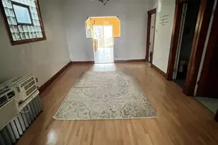 2913 E 97th St, Chicago, IL 60617 - Photo 13