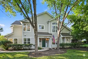 2071 Avalon Ct, Northbrook, IL 60062 - Photo 1
