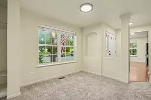 2071 Avalon Ct, Northbrook, IL 60062 - Photo 5