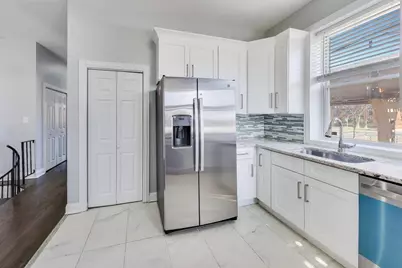 313 E 60th Street #1, Chicago, IL 60637 - Photo 15