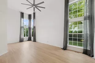 7943 Dada Dr, Gurnee, IL 60031 - Photo 5