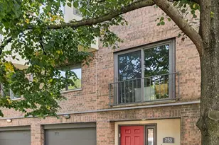753 W Dickens Ave, Chicago, IL 60614 - Photo 1