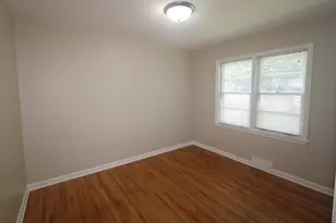 704 Woodlawn Ave, Joliet, IL 60435 - Photo 15