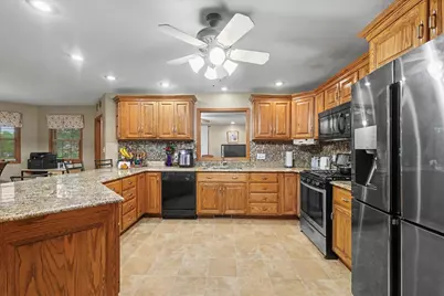 402 Holly Ridge Court, Saint John, IL 61873 - Photo 17