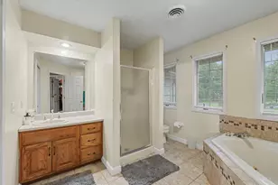 402 Hollyridge Ct, Saint John, IL 61873 - Photo 29