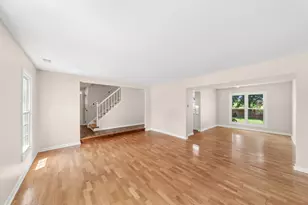 465 Ridgefield Dr, Roselle, IL 60172 - Photo 7
