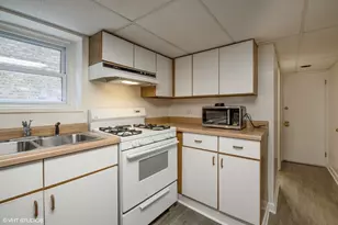 5442 N Ludlam Ave, Chicago, IL 60630 - Photo 15