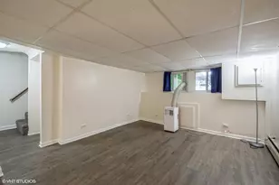 5442 N Ludlam Ave, Chicago, IL 60630 - Photo 13