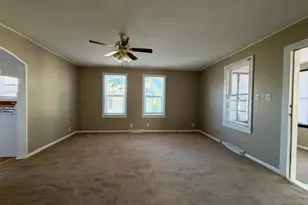 272 S Forest Ave, Bradley, IL 60915 - Photo 7