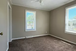 272 S Forest Ave, Bradley, IL 60915 - Photo 15