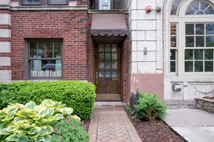 856 Hinman Ave, Evanston, IL 60202 - Photo 1