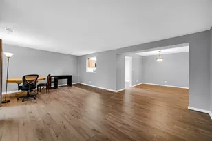 1030 S Fernandez Ave S, Arlington Heights, IL 60005 - Photo 17