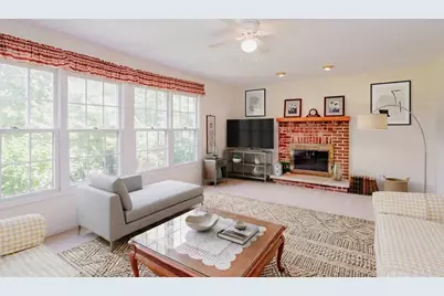 1438 Della Drive, Hoffman Estates, IL 60169 - Photo 17