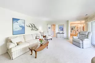 1845 Tanglewood Dr, Glenview, IL 60025 - Photo 5