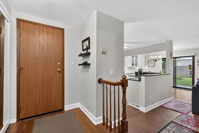 842 N Cross Creek Drive #A1, Roselle, IL 60172 - Photo 5