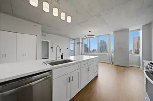 659 W Randolph St, Chicago, IL 60661 - Photo 5