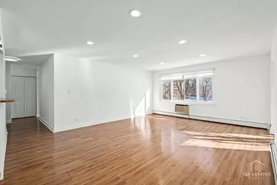 1107 S Old Wilke Road #208, Arlington Heights, IL 60005 - Photo 11
