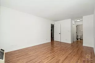 1107 S Old Wilke Rd, Arlington Heights, IL 60005 - Photo 25