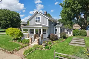 60 N Wisconsin St, Carpentersville, IL 60110 - Photo 1