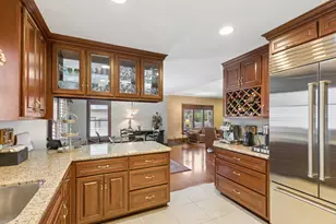 132 N Catherine St, La Grange, IL 60525 - Photo 15