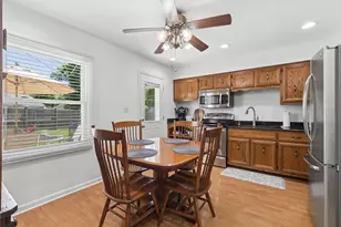 627 Glen Ave, Romeoville, IL 60446 - Photo 9