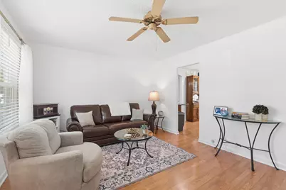 627 Glen Avenue, Romeoville, IL 60446 - Photo 7