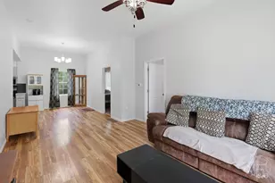 423 E Front St, Gilman, IL 60938 - Photo 9