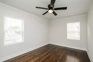 10048 S St Lawrence Ave, Chicago, IL 60628 - Photo 9