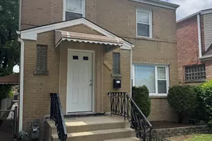 10048 S St Lawrence Ave, Chicago, IL 60628 - Photo 17