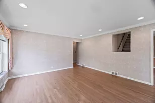 340 Romona Rd, Wilmette, IL 60091 - Photo 5
