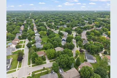 706 Alexandria Drive, Naperville, IL 60565 - Photo 49