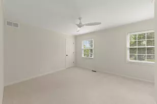 706 Alexandria Dr, Naperville, IL 60565 - Photo 19