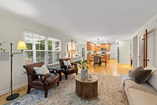 706 Alexandria Dr, Naperville, IL 60565 - Photo 13