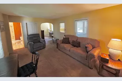 126 E 6th Street, Pecatonica, IL 61063 - Photo 11