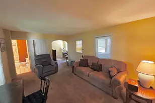 126 E 6th St, Pecatonica, IL 61063 - Photo 11