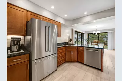 1320 E Sanborn Drive, Palatine, IL 60074 - Photo 7