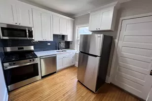 517 Hamilton St, Evanston, IL 60202 - Photo 3