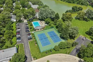 123 N Peartree Ln, Arlington Heights, IL 60004 - Photo 31