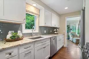 123 N Peartree Ln, Arlington Heights, IL 60004 - Photo 13