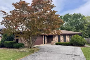 17945 Maple St, Lansing, IL 60438 - Photo 1